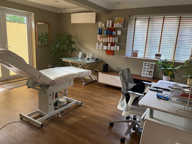 Andrea Jones Cosmetic Clinic — beauty salons in Horndean