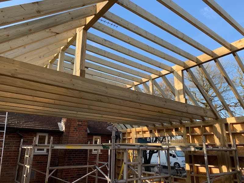 Hampshire Design And Build Ltd — builders in Horndean