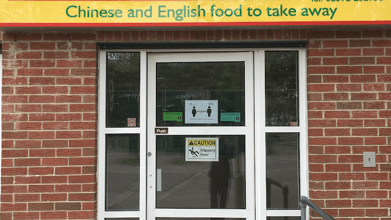 New Golden Leaf — takeaways in Horndean