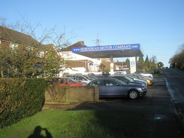 Horndean Motor Company on London Road